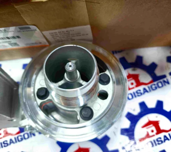Nắp két sương động cơ Cummins9.3 xe xúc lật Liugong hàng chính hãng 