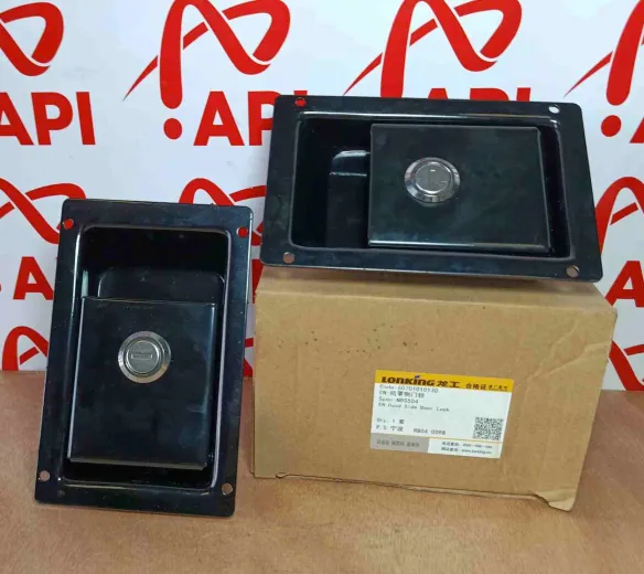 Tay khóa cửa nắp ca pô xe xúc lật Lonking 50NC hàng chính hãng
