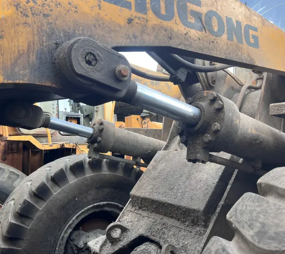 Xe xúc lật LiuGong ZL50CN gầu 3,5 khối